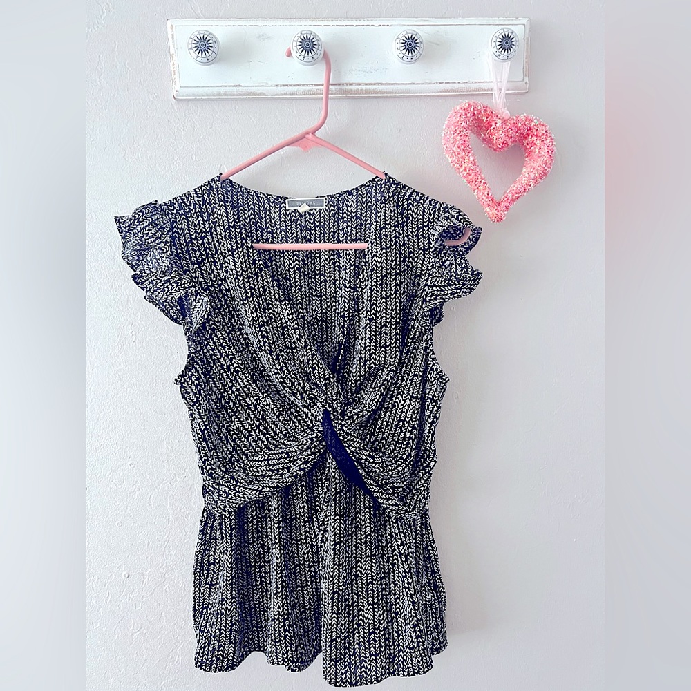 Flowy Top